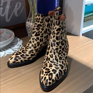Coach Chelsea Boots Animal Print sz 5